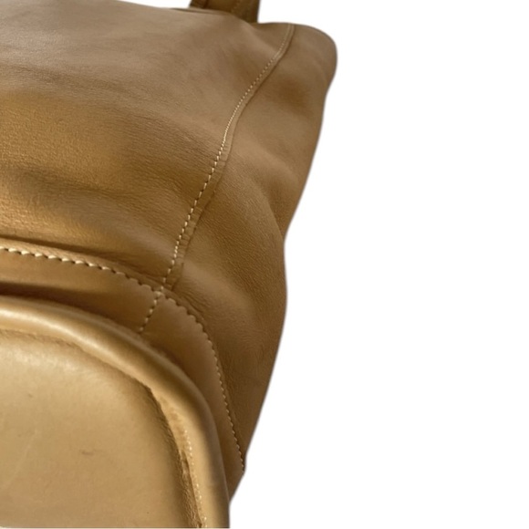 Coach Vintage Leather Tote Bag Camel Tan | Style No. 9305 | Made in USA - Picture 6 of 9